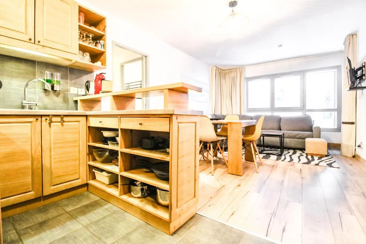 Newly Redecorated 2-Bed Ski-In Ski-Out Family Apartment Флен