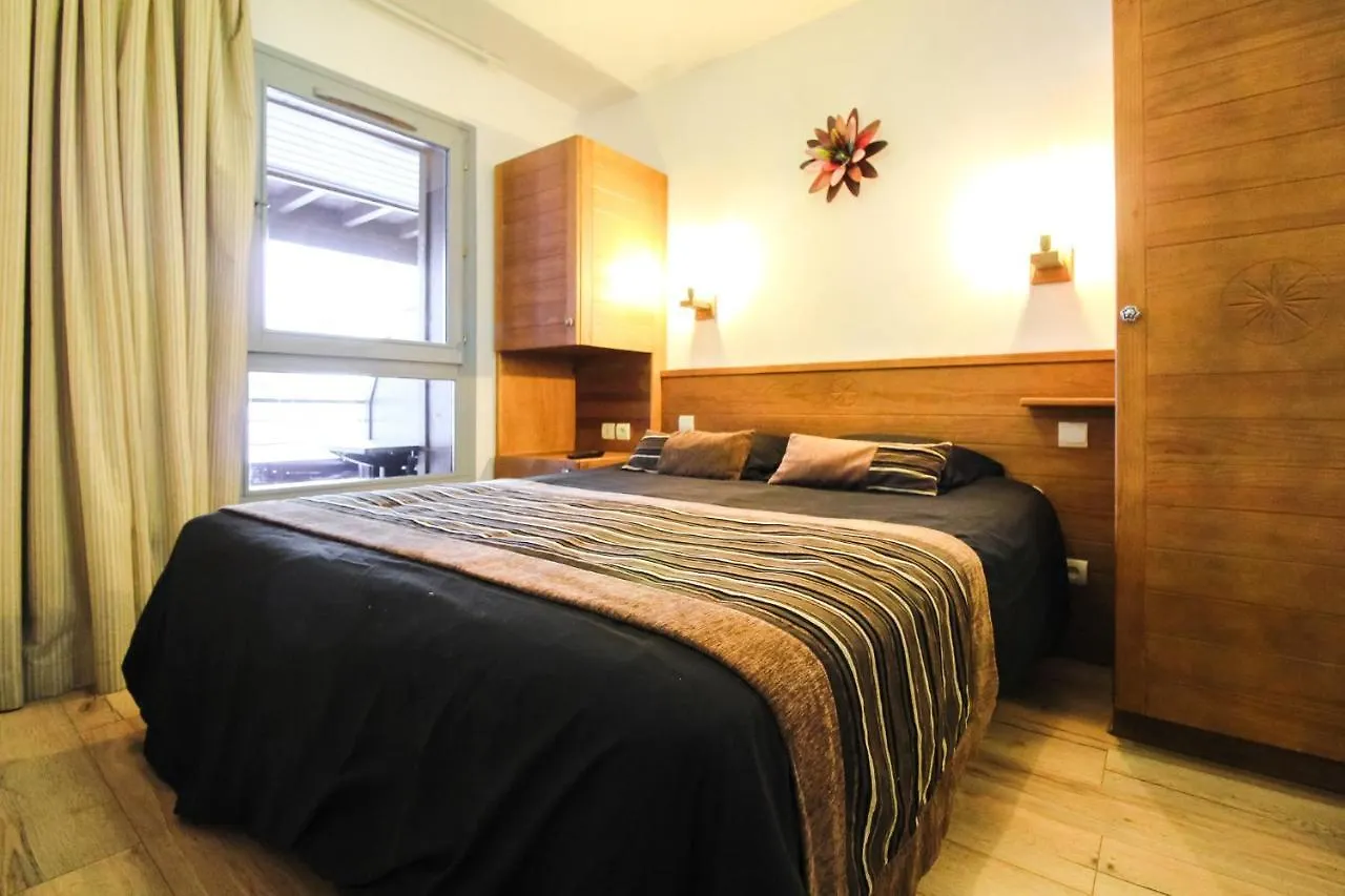 Newly Redecorated 2-Bed Ski-In Ski-Out Family Apartment Флен